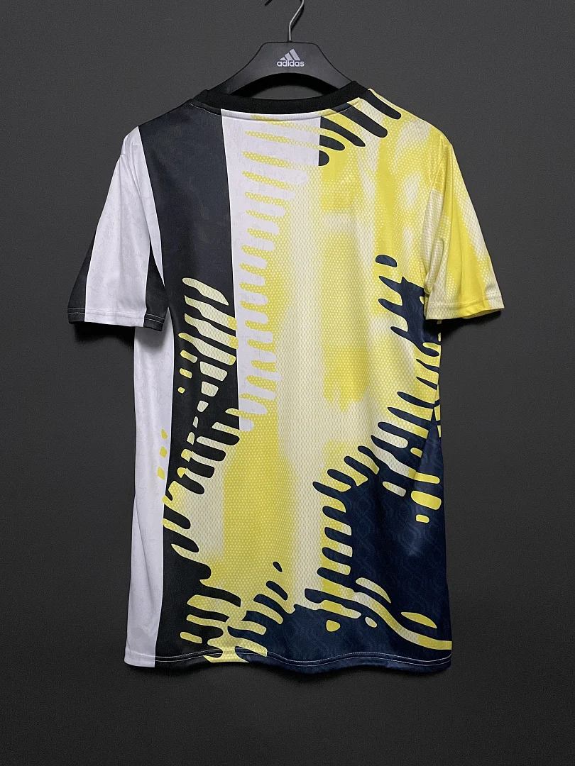 25-26 Juventus Pre-Match Jersey - view 3