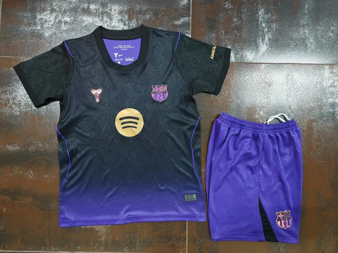 Barcelona Away